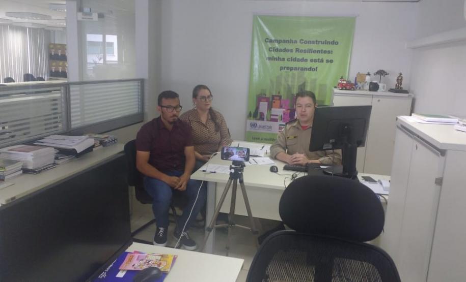 CEPED/PR realiza teleconferência com alunos do curso "Desenvolvimento de Capacidades para Tornar as Cidades mais Resilientes”.